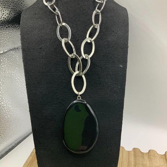 Chico's Long Silver Tone Link Oval Black Pendant Necklace - Picture 5 of 7